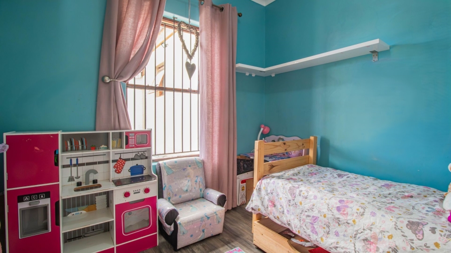 2 Bedroom Property for Sale in Victoria Park Western Cape